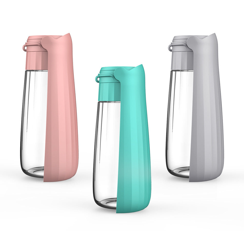 Tragbare Trinkflasche für Haustiere
